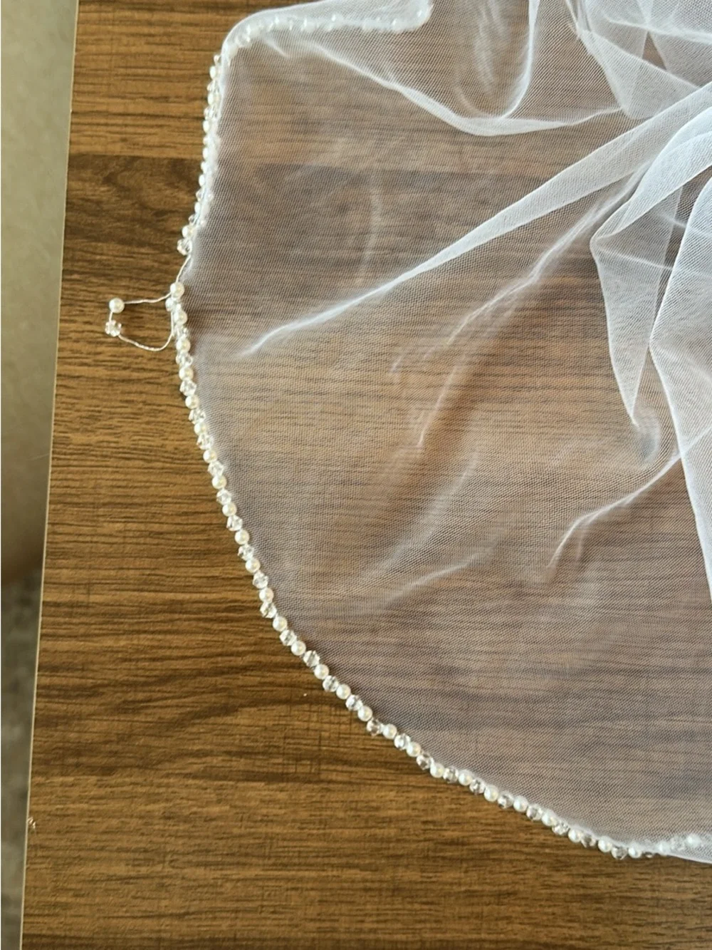 Elegant White Sheer Tulle Veil with Beaded Edge